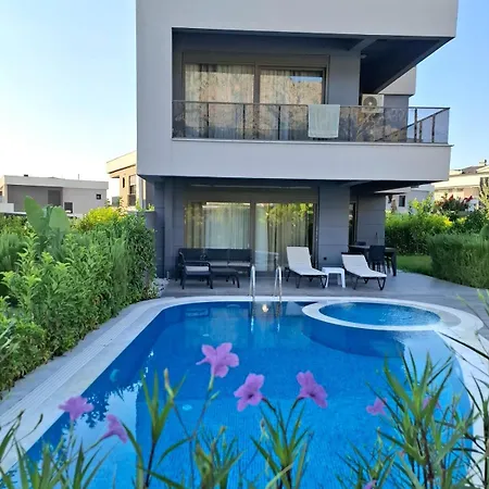 Beysvillas - F - *