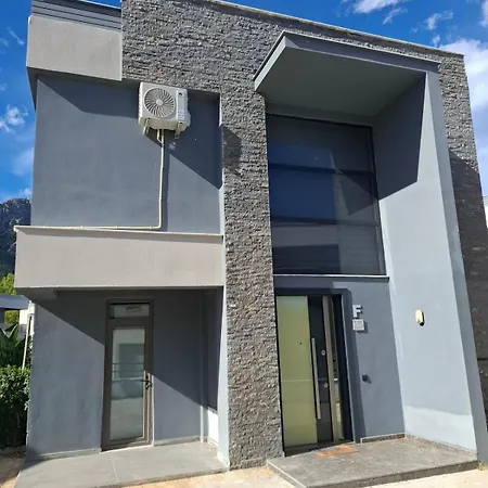Beysvillas - F - *